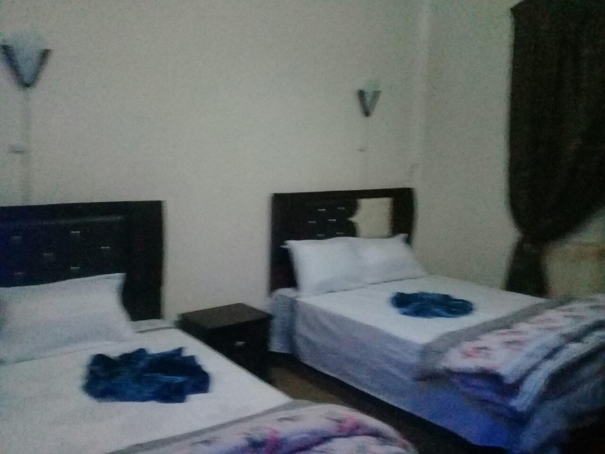 Hi Nile Plaza Hostel